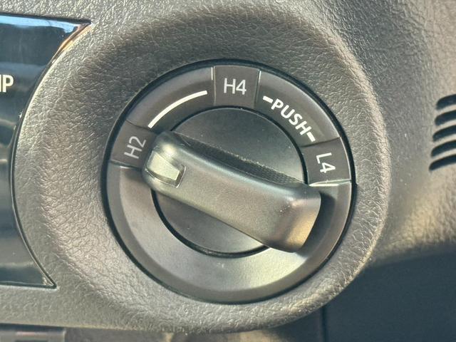 ハイラックス Ｚ　４ＷＤ　ＡＴ　衝突被害軽減システム　オートクルーズコントロール　レーンアシスト　ドライブレコーダー　ＥＴＣ　ナビ　ＴＶ　バックカメラ　スマートキー　電動格納ミラー　盗難防止システム（40枚目）