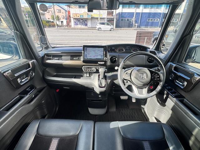 Ｎ－ＢＯＸカスタム Ｇ・Ｌターボホンダセンシング　ドライブレコーダー　ＥＴＣ　バックカメラ　両側電動スライドドア　ナビ　ＴＶ　クリアランスソナー　オートクルーズコントロール　レーンアシスト　衝突被害軽減システム　オートライト　ＬＥＤヘッドランプ（2枚目）