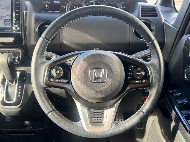 Ｎ－ＢＯＸカスタム Ｇ・Ｌターボホンダセンシング　ドライブレコーダー　ＥＴＣ　バックカメラ　両側電動スライドドア　ナビ　ＴＶ　クリアランスソナー　オートクルーズコントロール　レーンアシスト　衝突被害軽減システム　オートライト　ＬＥＤヘッドランプ（3枚目）