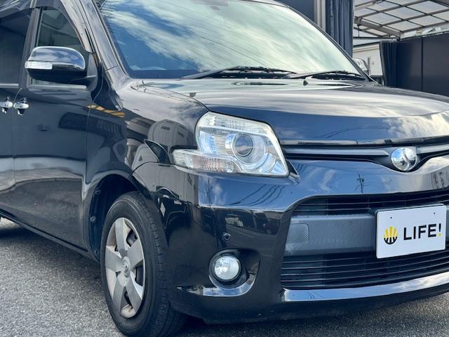 シエンタ ＤＩＣＥリミテッド　ＥＴＣ　バックカメラ　ナビ　ＴＶ　両側スライド・片側電動　ＨＩＤ　キーレスエントリー　電動格納ミラー　３列シート　ＣＶＴ　アルミホイール　ＵＳＢ　Ｂｌｕｅｔｏｏｔｈ　記録簿　衝突安全ボディ　ＡＢＳ（22枚目）