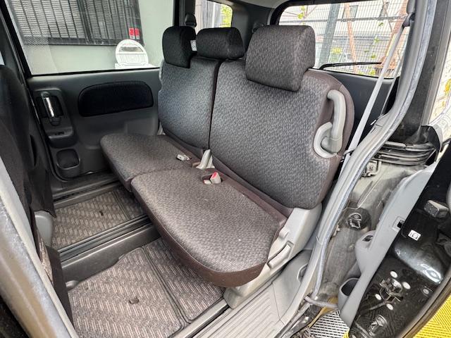 シエンタ ＤＩＣＥリミテッド　ＥＴＣ　バックカメラ　ナビ　ＴＶ　両側スライド・片側電動　ＨＩＤ　キーレスエントリー　電動格納ミラー　３列シート　ＣＶＴ　アルミホイール　ＵＳＢ　Ｂｌｕｅｔｏｏｔｈ　記録簿　衝突安全ボディ　ＡＢＳ（35枚目）