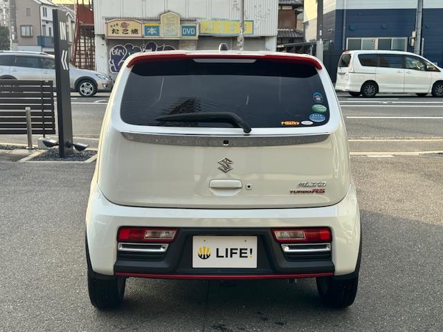 アルトターボＲＳ ベースグレード　ドライブレコーダー　ＥＴＣ　ナビ　衝突被害軽減システム　ＨＩＤ　スマートキー　アイドリングストップ　電動格納ミラー　シートヒーター　ＡＴ　盗難防止システム　ＡＢＳ　ＥＳＣ　Ｂｌｕｅｔｏｏｔｈ（17枚目）