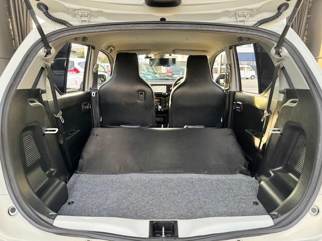 アルトターボＲＳ ベースグレード　ドライブレコーダー　ＥＴＣ　ナビ　衝突被害軽減システム　ＨＩＤ　スマートキー　アイドリングストップ　電動格納ミラー　シートヒーター　ＡＴ　盗難防止システム　ＡＢＳ　ＥＳＣ　Ｂｌｕｅｔｏｏｔｈ（33枚目）