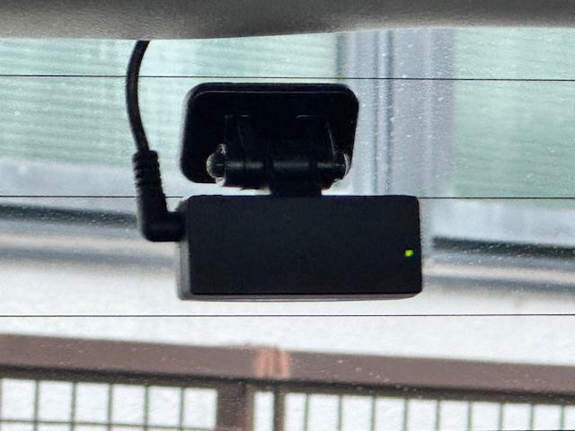 �h���C�u���R�[�_�[�����Ă��܂��I�������̂��N�����Ă��܂�����B����Ȏ��ɐS���������ɂȂ�̂��A�^�]�̋L�^���f���Ɖ��ŋL�^����h���C�u���R�[�_�[�ł��B