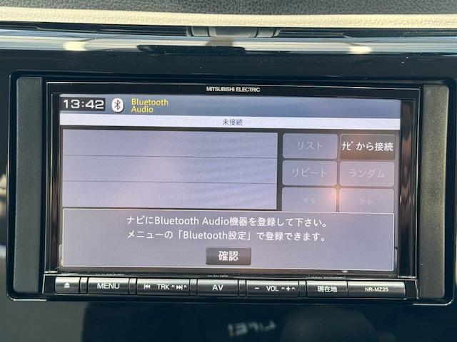 デイズ Ｊ　ＥＴＣ　バックカメラ　ナビ　衝突被害軽減システム　キーレスエントリー　アイドリングストップ　電動格納ミラー　ベンチシート　ＣＶＴ　ＡＢＳ　ＥＳＣ　Ｂｌｕｅｔｏｏｔｈ　衝突安全ボディ　エアコン（7枚目）