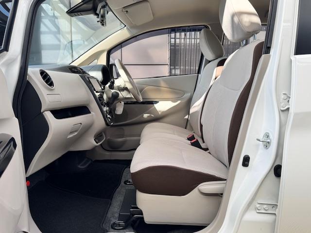 デイズ Ｊ　ＥＴＣ　バックカメラ　ナビ　衝突被害軽減システム　キーレスエントリー　アイドリングストップ　電動格納ミラー　ベンチシート　ＣＶＴ　ＡＢＳ　ＥＳＣ　Ｂｌｕｅｔｏｏｔｈ　衝突安全ボディ　エアコン（31枚目）