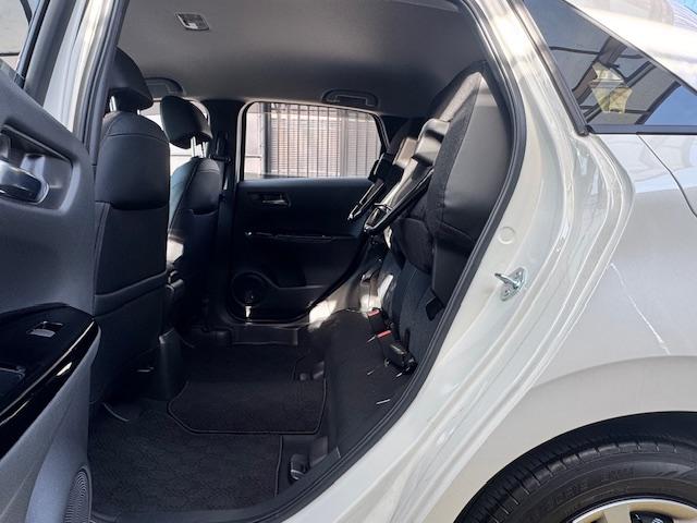 フィット ホーム　ドライブレコーダー　ＥＴＣ　バックカメラ　ナビ　ＴＶ　クリアランスソナー　オートクルーズコントロール　レーンアシスト　アイドリングストップ　電動格納ミラー　チップアップシート　ＣＶＴ　記録簿　ＥＳＣ（35枚目）