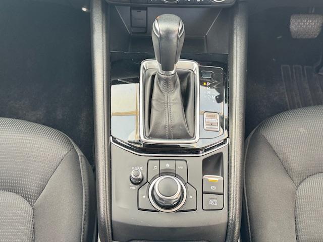 ���i�����ގ��ɕK�����삷�郌�o�[�ł��B����̂��₷�����̂ɂȂ��Ă��܂��B���Ј�x�̊����Ă��������B