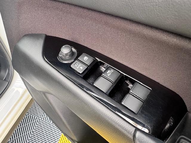 �p���[�E�B���h�E�t�����^�]�ȂőS���̑����J���邱�Ƃ��\�I�I���K�Ƀh���C�u�����y���݂��������܂���