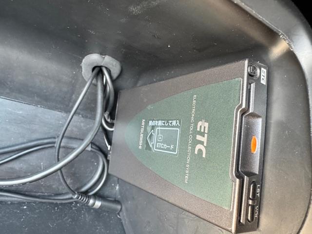 ハイエースバン ロングスーパーGL ドライブレコーダー ETC バックカメラ ナビ TV 両側スライドドア オートライト キーレスエントリー 電動格納ミラー AT アルミホイール Bluetooth(9枚目)