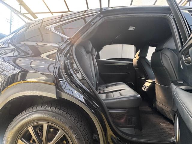 ＮＸ ＮＸ３００ｈ　Ｆスポーツ　４ＷＤ　ドライブレコーダー　バックカメラ　クリアランスソナー　オートクルーズコントロール　レーンアシスト　パワーシート　衝突被害軽減システム　ＴＶ　オートマチックハイビーム　オートライト（27枚目）