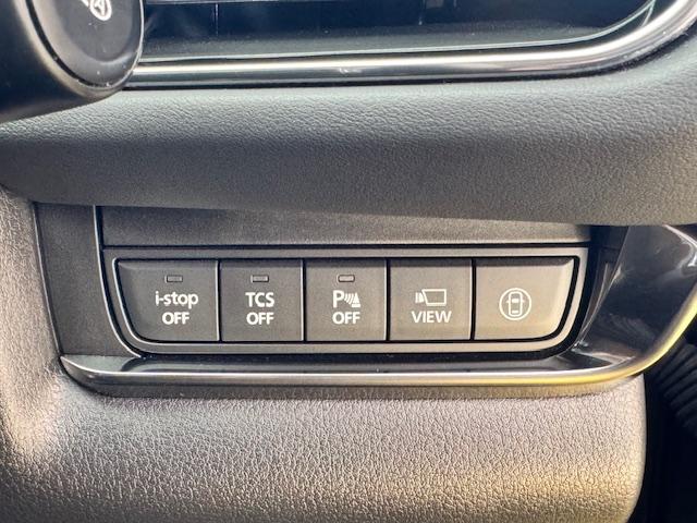 �N���A�����X�\�i�[�t���Ȃ̂ŏ�Q�����Z���T�[�Ŋ��m���A�h���C�o�[�ɏՓ˂̊댯��m�点�Ă���܂���