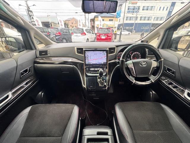 ヴェルファイア ２．４Ｚ　ゴールデンアイズＩＩ　ドライブレコーダー　ＥＴＣ　バックカメラ　ナビ　ＴＶ　クリアランスソナー　オートクルーズコントロール　両側電動スライドドア　ＨＩＤ　サンルーフ　電動リアゲート　スマートキー　電動格納ミラー（2枚目）