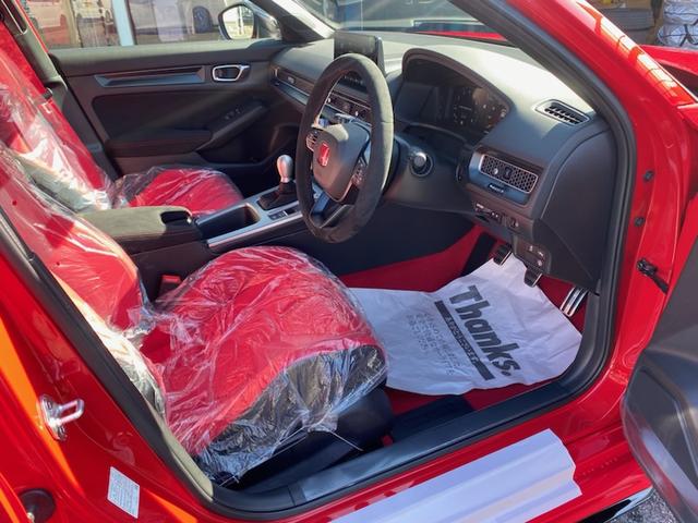 シビック タイプＲ　タイプＲ　ワンオーナー車　ホンダセンシング　ホンダログＲ　ＬＥＤヘッドライト　ＴｙｐｅＲ専用メーター（9枚目）