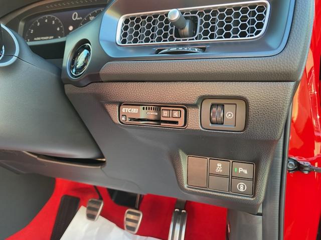 シビック タイプＲ　タイプＲ　ワンオーナー車　ホンダセンシング　ホンダログＲ　ＬＥＤヘッドライト　ＴｙｐｅＲ専用メーター（11枚目）