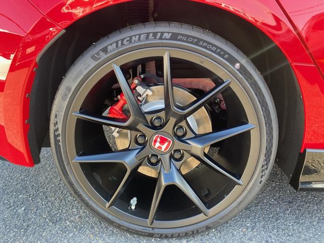 シビック タイプＲ　タイプＲ　ワンオーナー車　ホンダセンシング　ホンダログＲ　ＬＥＤヘッドライト　ＴｙｐｅＲ専用メーター（22枚目）