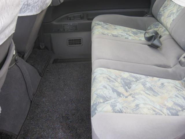 セレナ ＦＸリミテッド　電動ツインムーンルーフ　ツインエアコン　８人乗三列シート　走行距離５４０００キロ（38枚目）