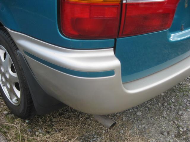 セレナ ＦＸリミテッド　電動ツインムーンルーフ　ツインエアコン　８人乗三列シート　走行距離５４０００キロ（47枚目）