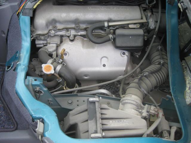 セレナ ＦＸリミテッド　電動ツインムーンルーフ　ツインエアコン　８人乗三列シート　走行距離５４０００キロ（49枚目）