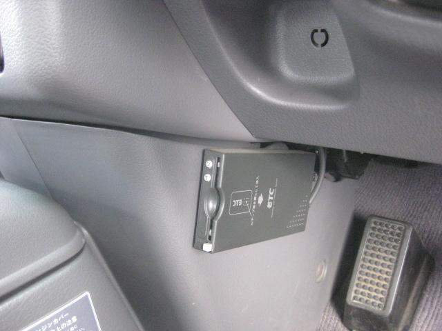 セレナ ＦＸリミテッド　電動ツインムーンルーフ　ツインエアコン　８人乗三列シート　走行距離５４０００キロ（53枚目）