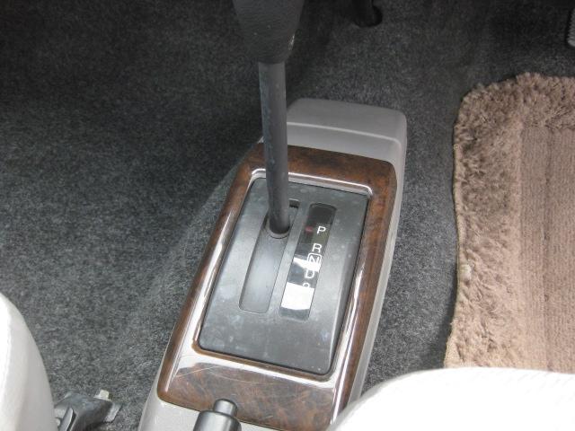 キャロル 　特別限定車カスタム　専用メッキ部品装着車（28枚目）