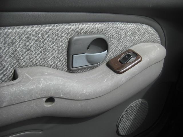 キャロル 　特別限定車カスタム　専用メッキ部品装着車（29枚目）