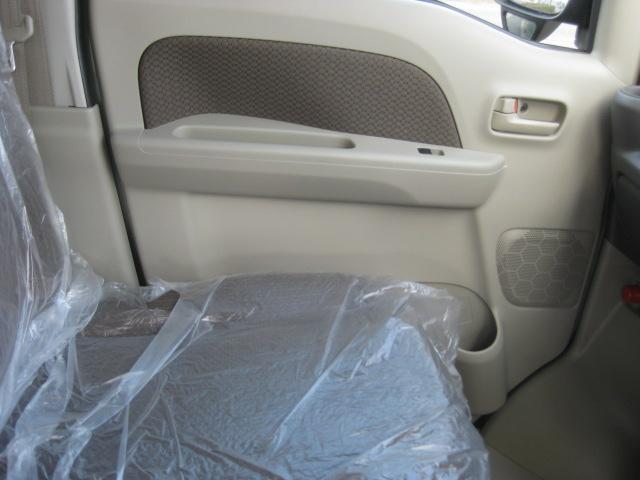 エブリイ Ｊリミテッド　登録済未使用車　Ｊリミテッドターボ車　バックアイカメラ付ディスプレイオーディオ装着車　ワンアクション両側パワースライドドア　ＬＥＤヘッドライトブラック塗装　専用デカール（31枚目）