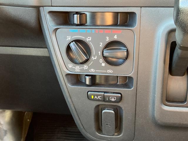 ピクシスバン デラックス　キーレスエントリー　両側スライドドア　ブライトシルバーメタリック　３９３７０ｋｍ　ＡＢＳ　運転席エアバッグ　助手席エアバッグ（44枚目）