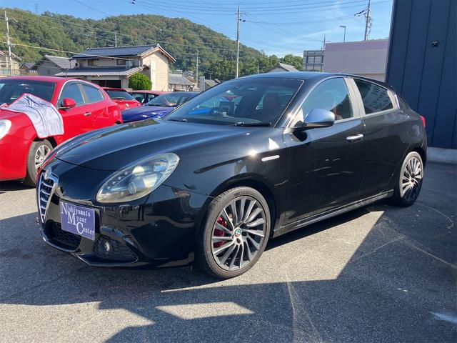 ジュリエッタ クアドリフォリオ ヴェルデ 6速マニュアル 赤革シート ETC Panasonicストラーダナビ バックカメラ ドラレコ Bluetooth接続 BOSEサウンドシステム キーレスエントリー(6枚目)