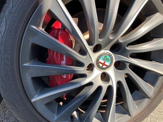 ジュリエッタ クアドリフォリオ ヴェルデ 6速マニュアル 赤革シート ETC Panasonicストラーダナビ バックカメラ ドラレコ Bluetooth接続 BOSEサウンドシステム キーレスエントリー(56枚目)