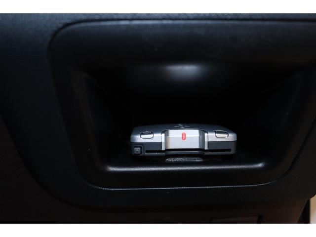 F 純正メモリーナビ ETC スマートキー 盗難防止システム 衝突安全ボディ 両側スライドドア 電動格納ミラー CD Bluetooth接続 マニュアルエアコン パワーステアリング パワーウインドウ(9枚目)