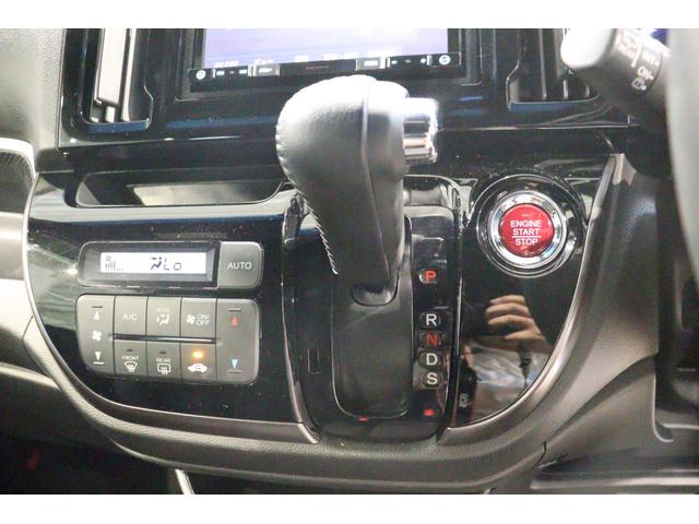 Ｎ－ＷＧＮカスタム Ｇ・ターボパッケージ　ドライブレコーダー　ＥＴＣ　バックカメラ　ナビ　ＴＶ　オートクルーズコントロール　オートライト　ＨＩＤ　スマートキー　アイドリングストップ　ベンチシート　ＣＶＴ　盗難防止システム　ＡＢＳ　ＥＳＣ　ＣＤ（12枚目）