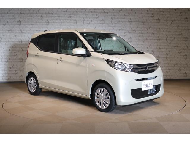 eKワゴン M クリアランスソナー レーンアシスト 衝突被害軽減システム キーレスエントリー アイドリングストップ 電動格納ミラー シートヒーター ベンチシート CVT 盗難防止システム ABS ESC(12枚目)