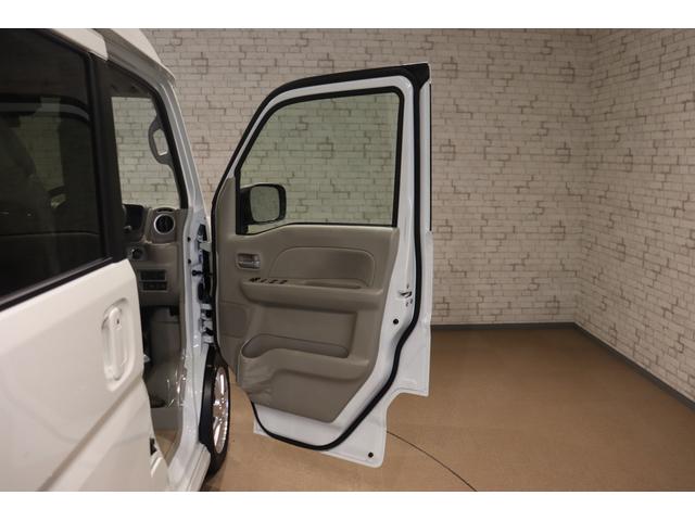 エブリイワゴン ＰＺターボスペシャル　ハイルーフ　バックカメラ　両側電動スライドドア　クリアランスソナー　レーンアシスト　衝突被害軽減システム　オートライト　ＬＥＤヘッドランプ　スマートキー　アイドリングストップ　電動格納ミラー（30枚目）