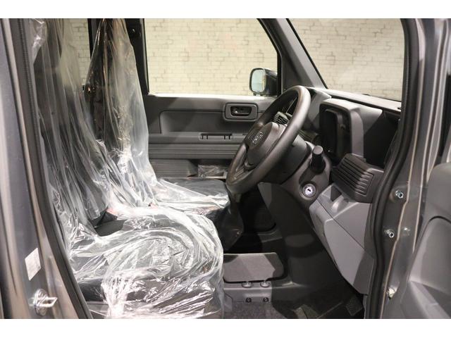 この度は当店のお車をご覧になっていただき、誠にありがとうございます。じっくり現車確認して頂けるよう、ご準備を致します！