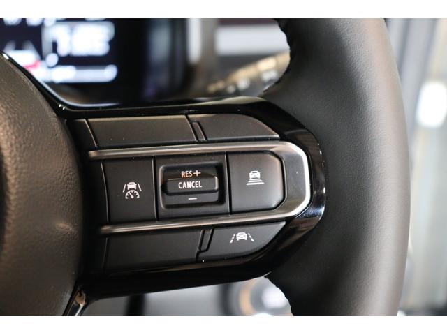 スペーシアカスタム ハイブリッドＸＳ　両側電動スライドドア　クリアランスソナー　クルーズコントロール　レーンアシスト　衝突被害軽減システム　オートライト　ＬＥＤヘッドランプ　スマートキー　アイドリングストップ　シートヒーター（4枚目）