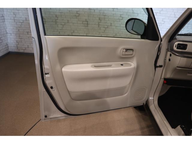 アルトラパン Ｇ　衝突被害軽減システム　スマートキー　ベンチシート　ＡＴ　盗難防止システム　ＡＢＳ　ＥＳＣ　ＣＤ　ミュージックプレイヤー接続可　衝突安全ボディ　エアコン　パワーステアリング　パワーウィンドウ（22枚目）