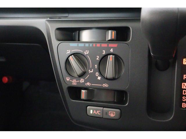 ミライース L SAIII クリアランスソナー 衝突被害軽減システム オートマチックハイビーム キーレスエントリー アイドリングストップ CVT 盗難防止システム ABS ESC CD USB ミュージックプレイヤー接続可(4枚目)