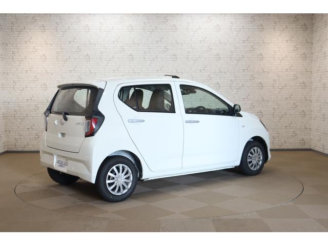 ミライース L SAIII クリアランスソナー 衝突被害軽減システム オートマチックハイビーム キーレスエントリー アイドリングストップ CVT 盗難防止システム ABS ESC CD USB ミュージックプレイヤー接続可(14枚目)