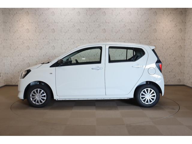 ミライース L SAIII クリアランスソナー 衝突被害軽減システム オートマチックハイビーム キーレスエントリー アイドリングストップ CVT 盗難防止システム ABS ESC CD USB ミュージックプレイヤー接続可(17枚目)