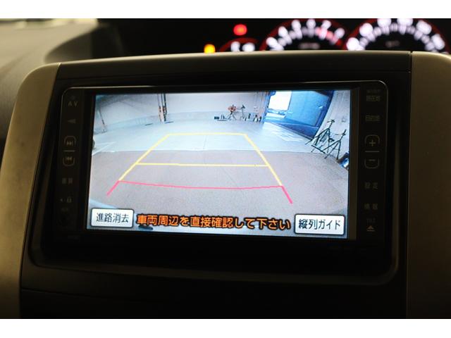 ノア Si ETC バックカメラ ナビ TV 両側スライド・片側電動 HID スマートキー 後席モニター 3列シート CVT アルミホイール CD DVD再生 ミュージックプレイヤー接続可 盗難防止システム(4枚目)
