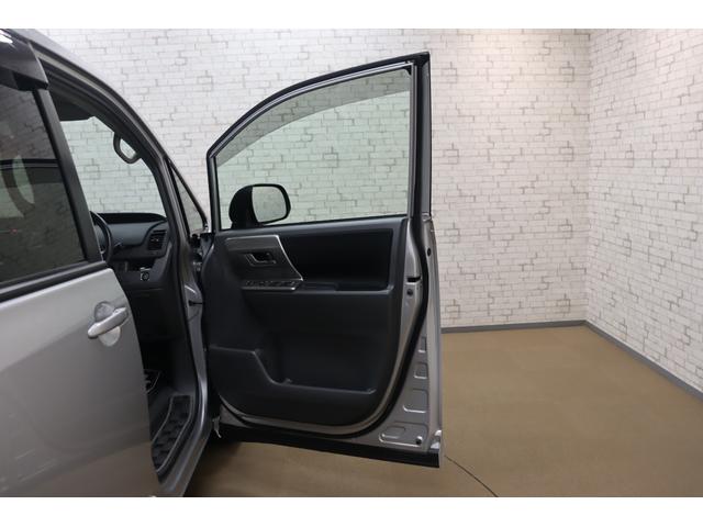 ノア Si ETC バックカメラ ナビ TV 両側スライド・片側電動 HID スマートキー 後席モニター 3列シート CVT アルミホイール CD DVD再生 ミュージックプレイヤー接続可 盗難防止システム(26枚目)