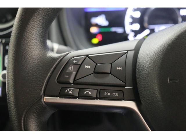 ノート ｅ－パワー　Ｘ　全周囲カメラ　ナビ　ＴＶ　クリアランスソナー　レーンアシスト　衝突被害軽減システム　スマートキー　アイドリングストップ　電動格納ミラー　ＣＶＴ　盗難防止システム　衝突安全ボディ　ＡＢＳ　ＥＳＣ　ＣＤ（10枚目）