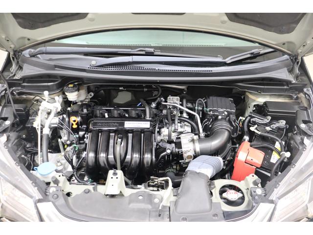 フィット １３Ｇ・Ｆ　ドライブレコーダー　ＥＴＣ　バックカメラ　ナビ　レーンアシスト　衝突被害軽減システム　スマートキー　アイドリングストップ　ＣＶＴ　盗難防止システム　衝突安全ボディ　ＡＢＳ　ＥＳＣ　ＣＤ　ＵＳＢ（19枚目）