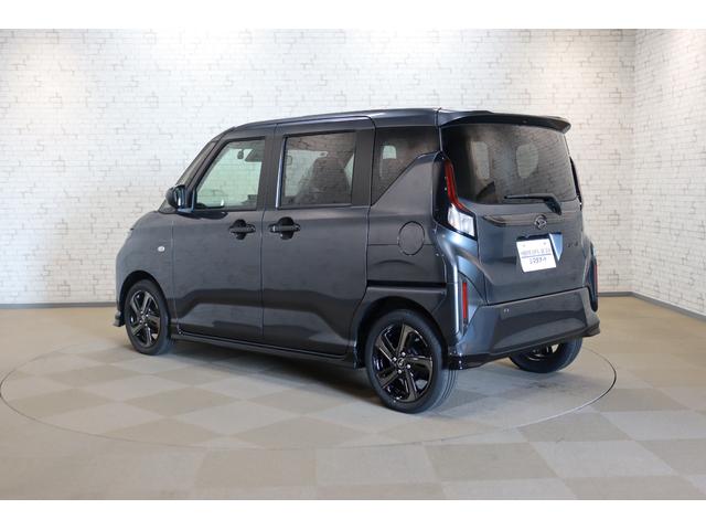 ムーヴ ＲＳ　ドライブレコーダー　バックカメラ　両側電動スライドドア　ＴＶ　クリアランスソナー　クルーズコントロール　衝突被害軽減システム　ＬＥＤヘッドランプ　スマートキー　アイドリングストップ　ベンチシート（17枚目）