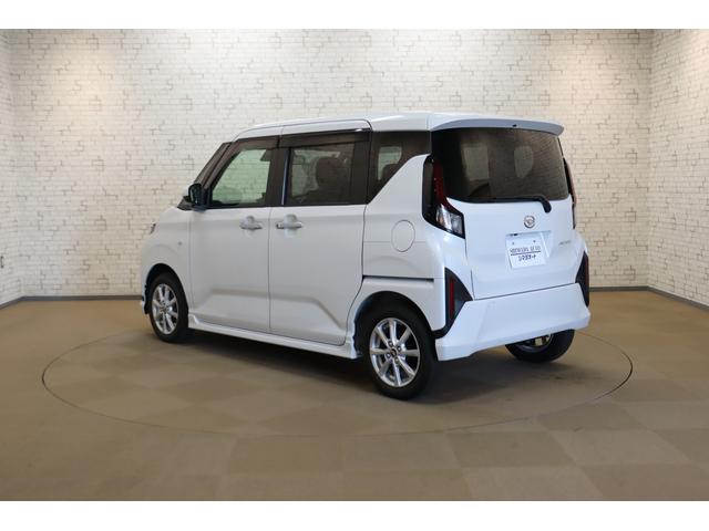 ムーヴ Ｇ　バックカメラ　両側スライド・片側電動　ＴＶ　クリアランスソナー　衝突被害軽減システム　ＬＥＤヘッドランプ　スマートキー　アイドリングストップ　電動格納ミラー　ベンチシート　ＣＶＴ　盗難防止システム（12枚目）