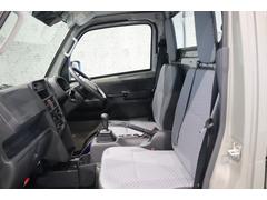 当店のお車をご覧いただきましてありがとうございます。お車についてのご質問やお見積りのご依頼、ご購入にあたってのご相談などお気軽にお問い合わせ下さい！ 7