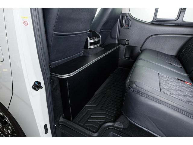 キャラバン ロンググランドプレミアムGX リミテッドパッケージ エアロ アルミ ベッドキット アラウンドビュー ワンタッチオートスライドドア パーキングサポートブレーキ インテリジェントルームミラー プロスタイル専用リアウイング(69枚目)