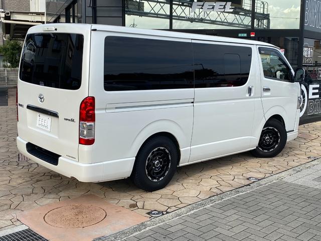 ハイエースバン スーパーGL ダークプライムII パノラミックビュー デジタルインナーミラー フルセグナビ ETC シートカバー ベッドキット フロントエアロ アルミホイール(3枚目)