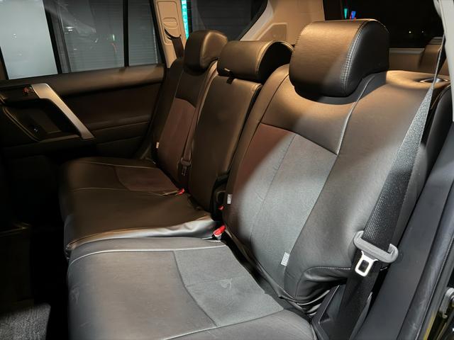 ランドクルーザープラド ＴＸ　モデリスタエアロ　フルセグＴＶ　ＥＴＣ２．０　クルーズコントロール　バックカメラ　オートマチックハイビーム　ＬＥＤヘッドライト　２０インチＡＷ　ＣＤ　ＤＶＤ　ワンオーナー　記録簿（24枚目）